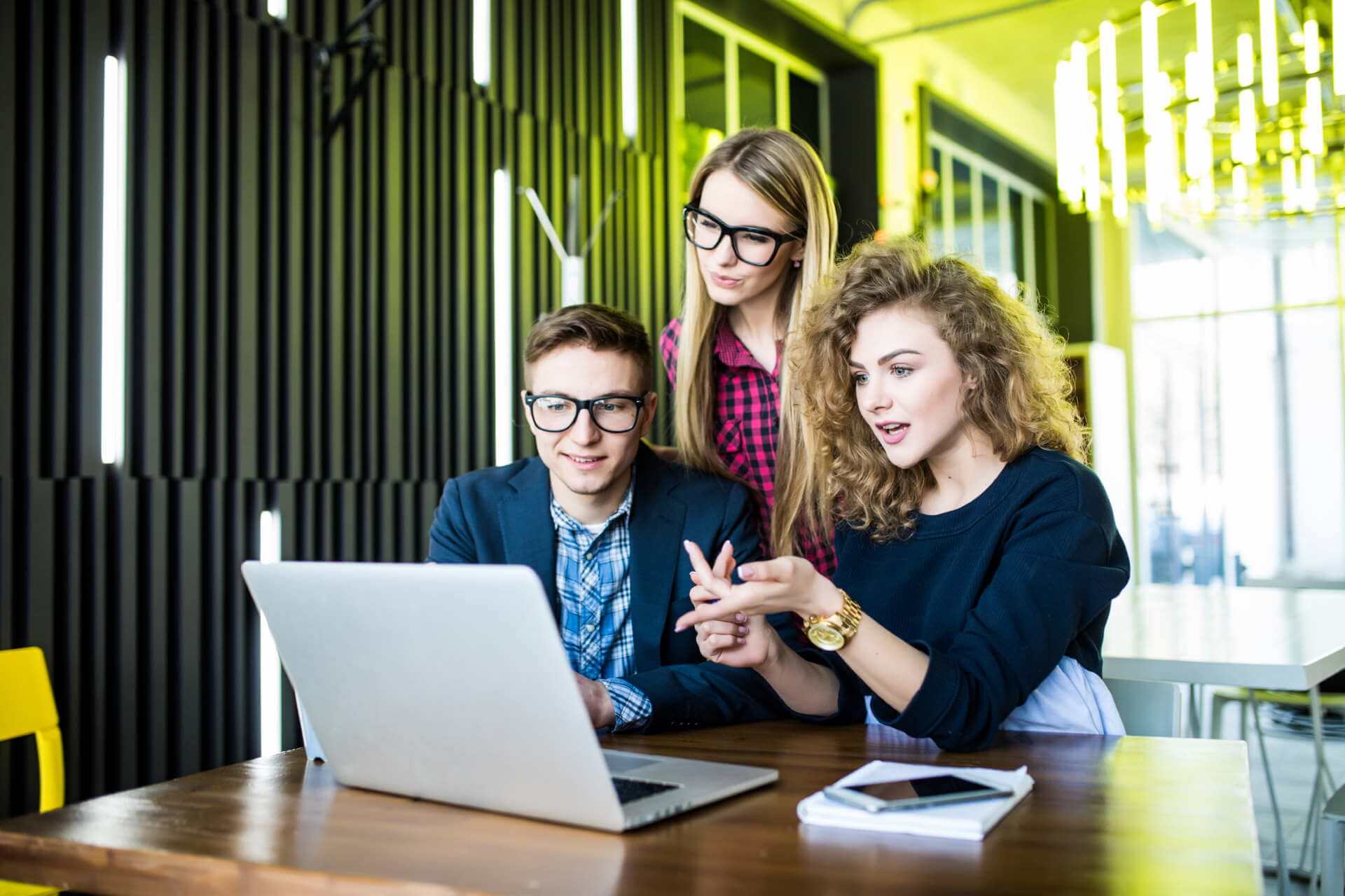 Webinar: Cum a transformat Tanzu navigarea în cloud